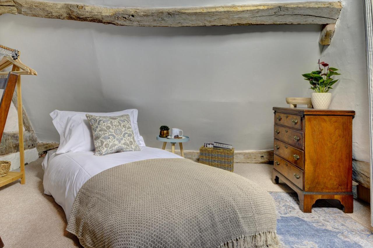 Loft Cottage By Spa Town Property - 2 Bed Tudor Retreat Near To Stratford-Upon-Avon, Warwick & Solihull 外观 照片